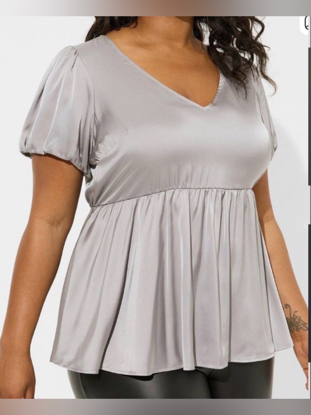 Torrid silver Gray Blouse